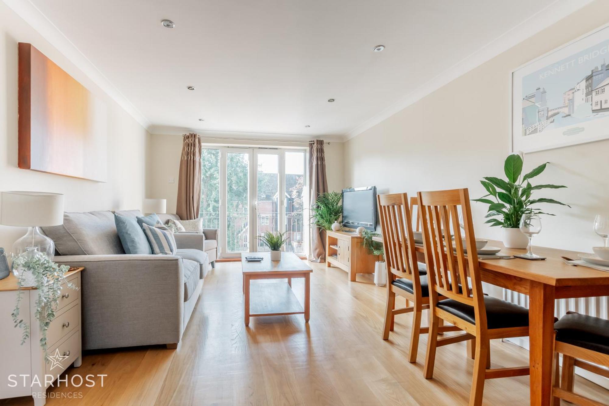 Starhost Residences - Modern 2 Bed At Imperial Court, Newbury Apartment Newbury (Berkshire)